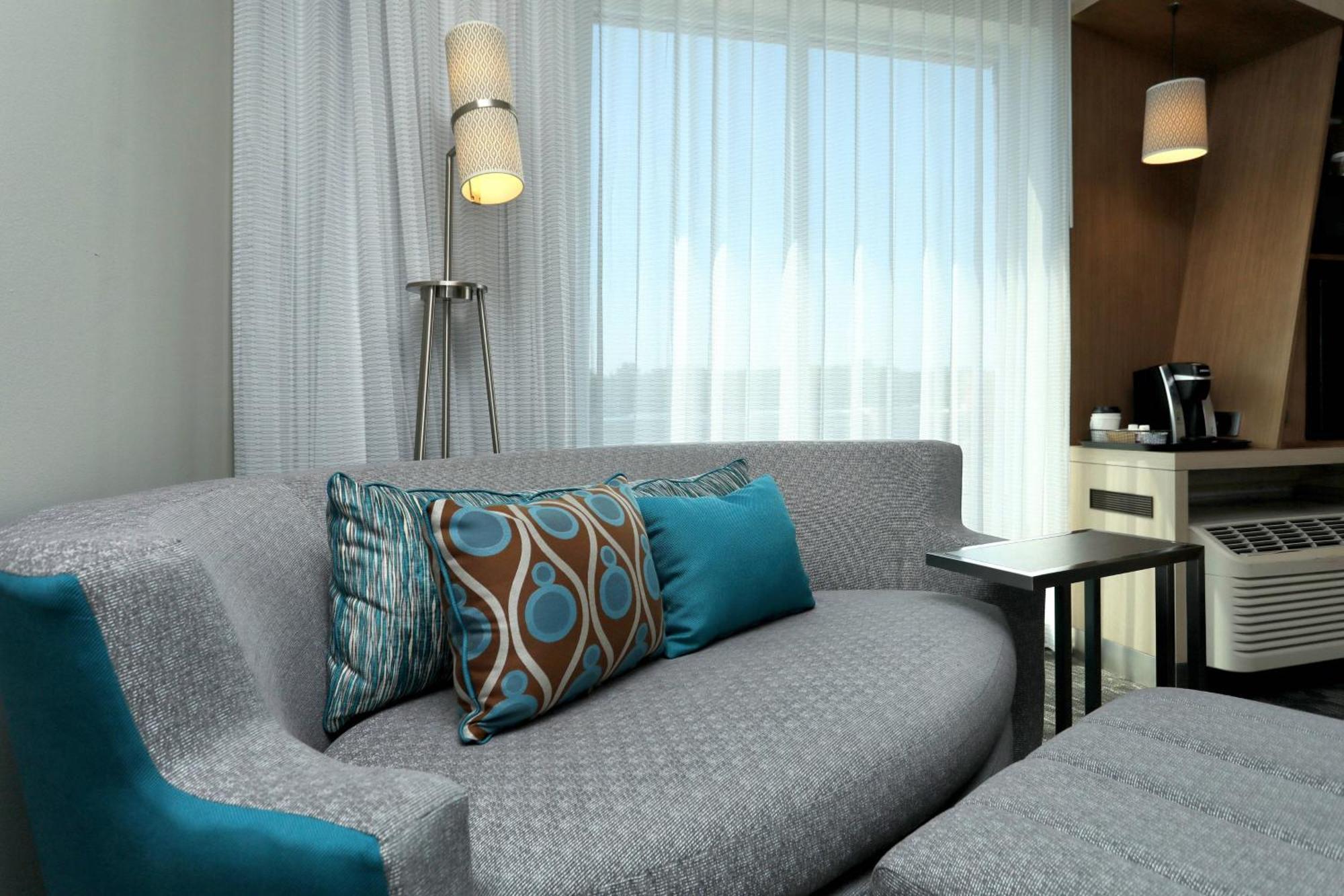 Hotel Courtyard By Marriott North Brunswick Extérieur photo